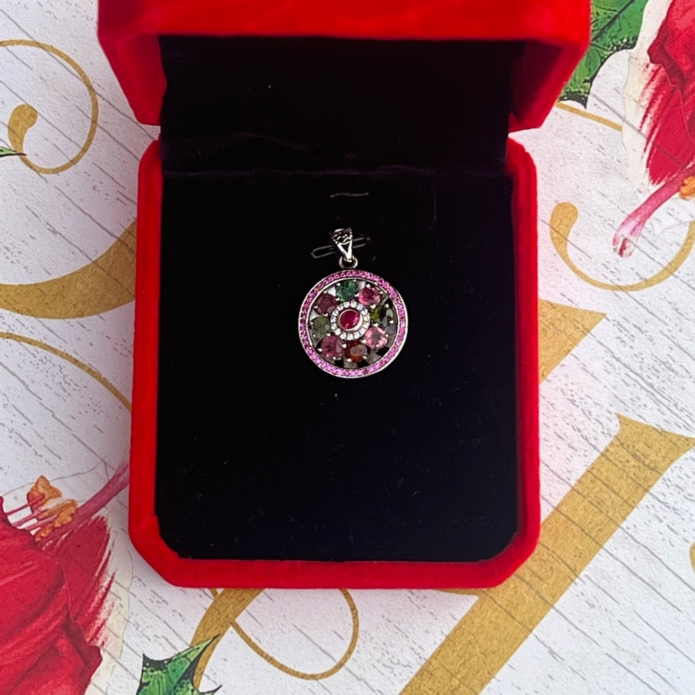 S925 spinning Tourmaline and Ruby pendant (pendant only) in red box